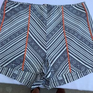 Grey and Off White Patterned Shorts
